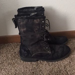 Roxy Brand combat boots